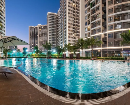 Bể bơi cá voi xanh về đêm tại đại phân khu The Ocean View