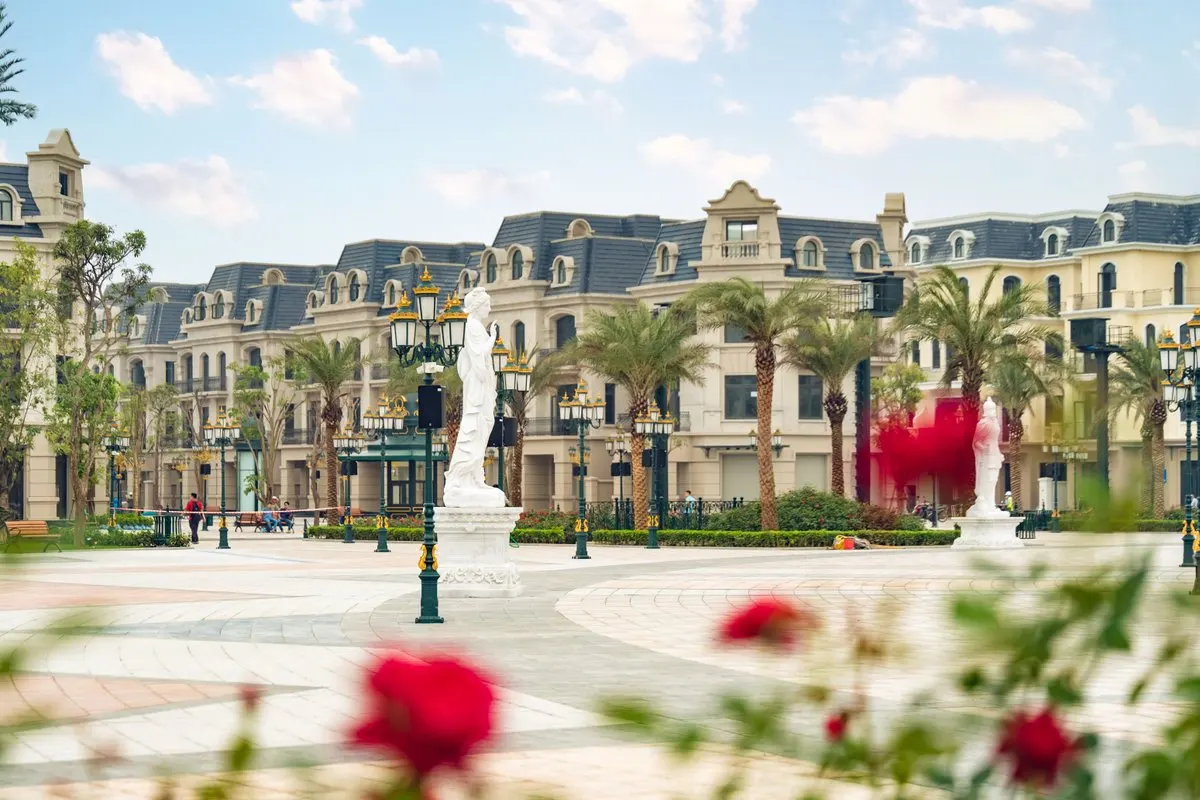 Không gian biểu tượng Kingdom Avenue – Bản giao hưởng tân cổ điển Pháp