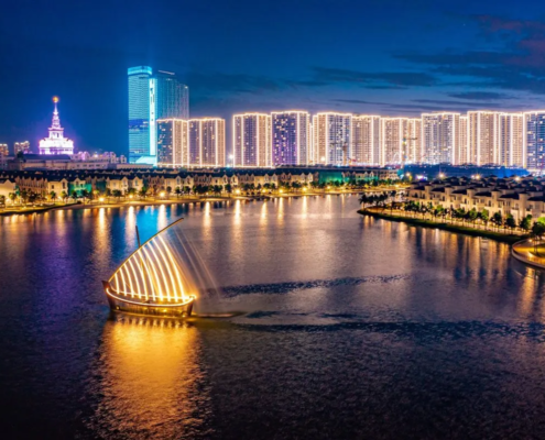 Sức hút hồ Ngọc Trai về đêm