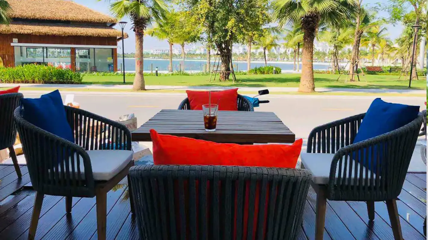 Cafe view Hồ Ngọc Trai Vinhomes Ocean Park 1