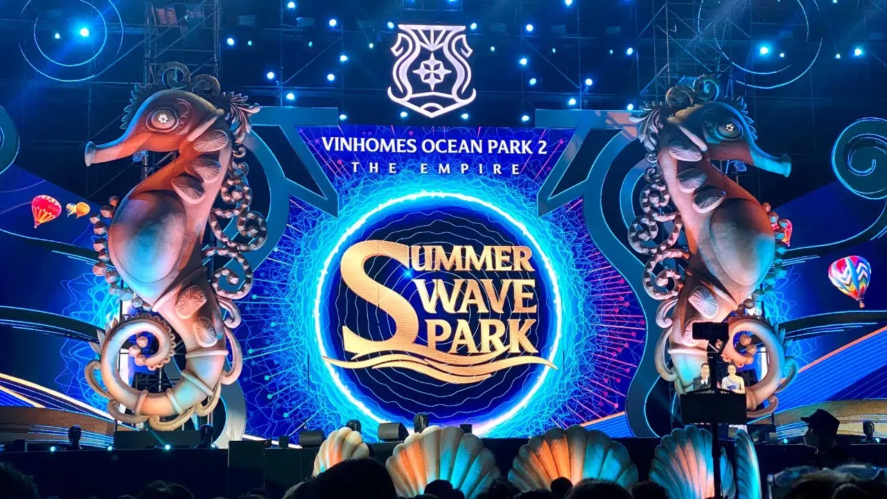 Sự kiện Summer Wave Festival Royal Wave Park Vinhomes Ocean Park 2 – Biển tạo sóng nhân tạo 18ha lớn nhất Đông Nam Á