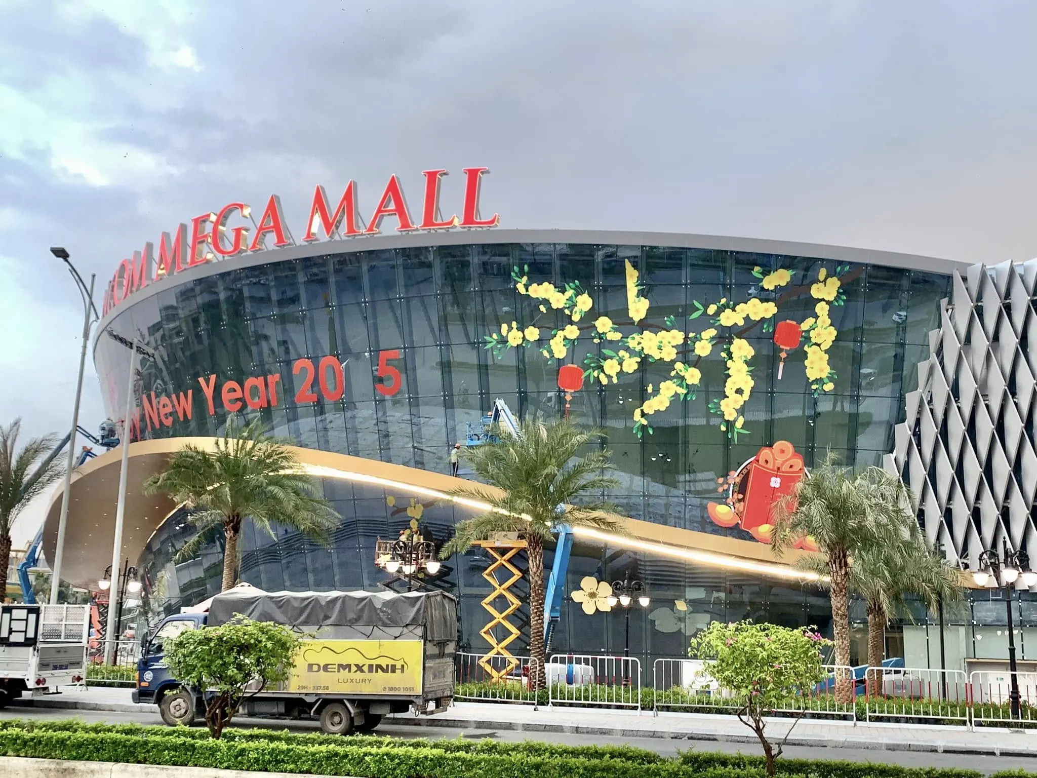 Vincom Mega Mall Vinhomes Ocean Park 2 có gì? Cẩm nang chi tiết cho cư dân 2